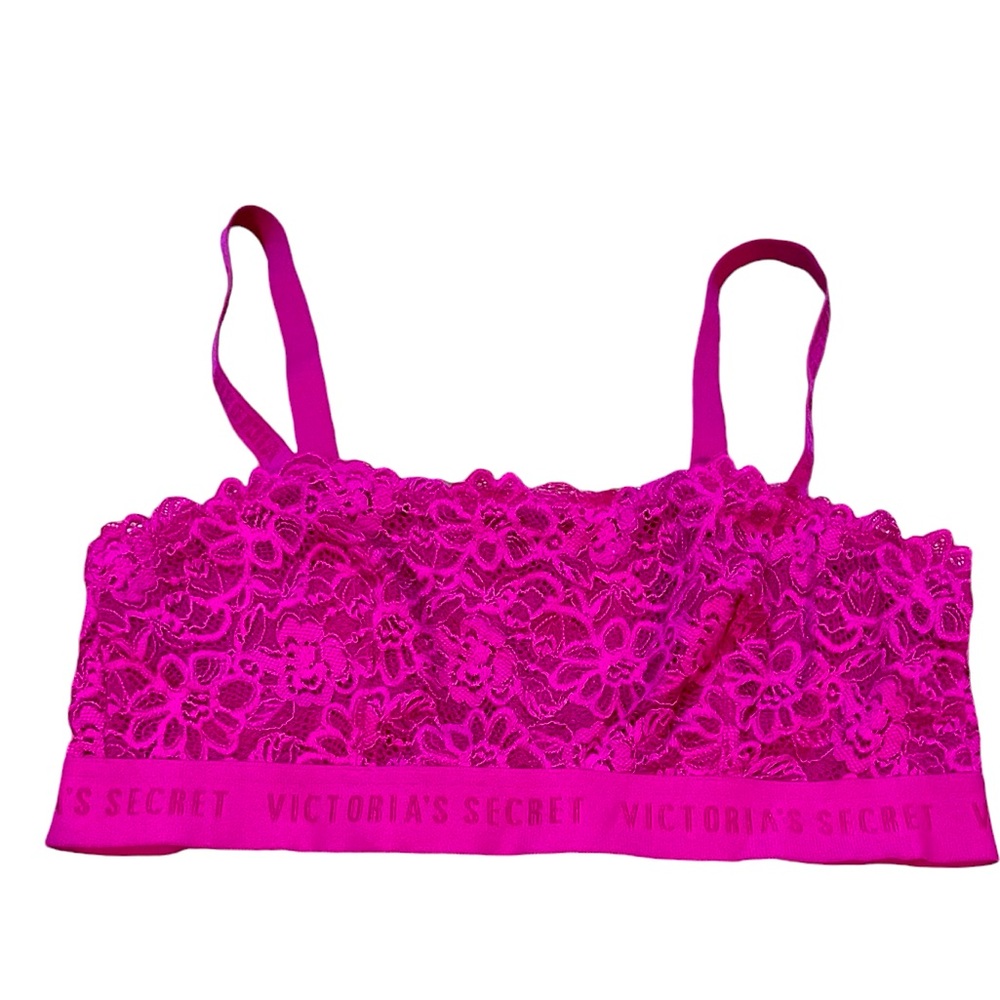 Victoria's Secret women's size medium fuschia lace bralette lightly lined EUC